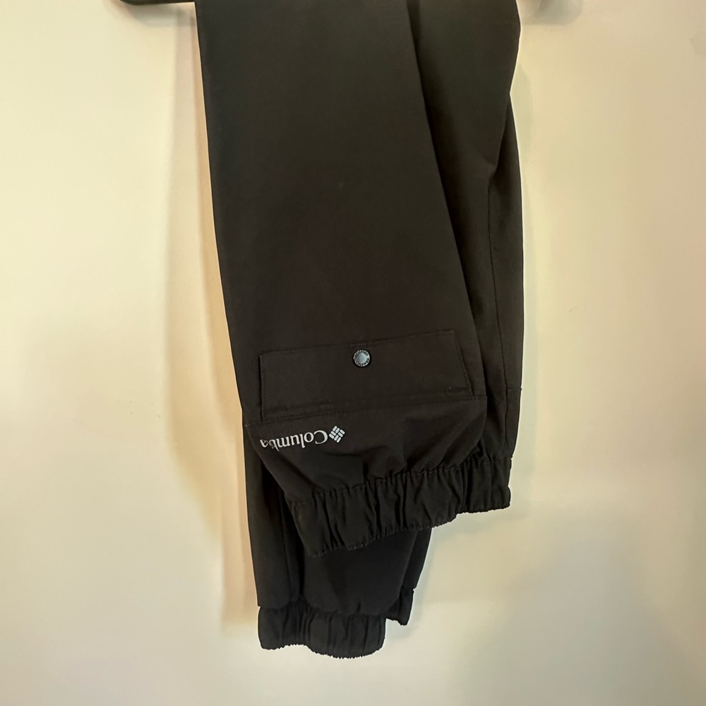 Columbia joggers